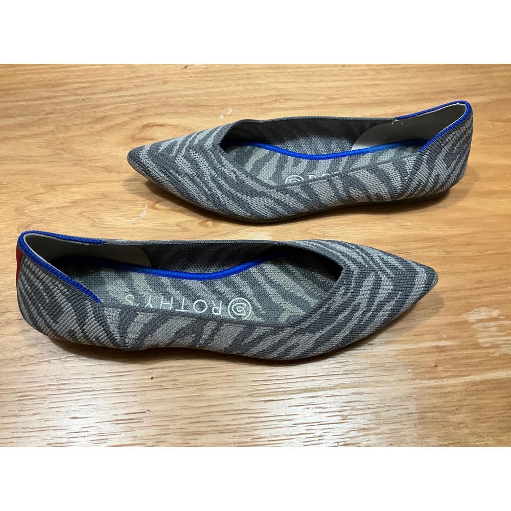 Rothys The Point Grey Zebra Animal Print Pointed Toe Flats Shoes Womens 6.5